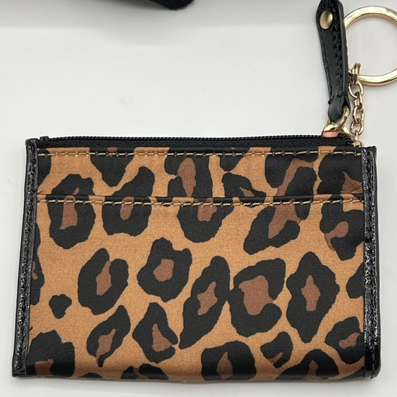 Vintage coach leopard Crossbody purse with coin, wallet purse included - Picture 7 of 11